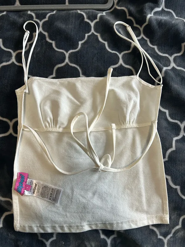 Edikted Open Back Jinx Top - Image 4