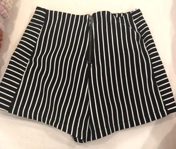 Love Fire Striped Skort - Image 3