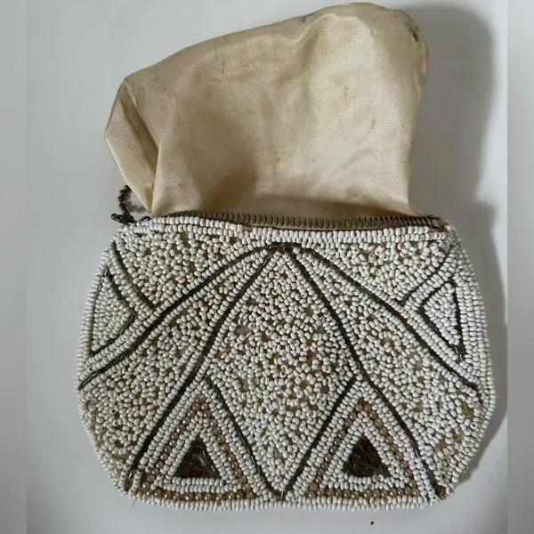 Vintage Beaded Clutch in Cream and Brown - Image 5