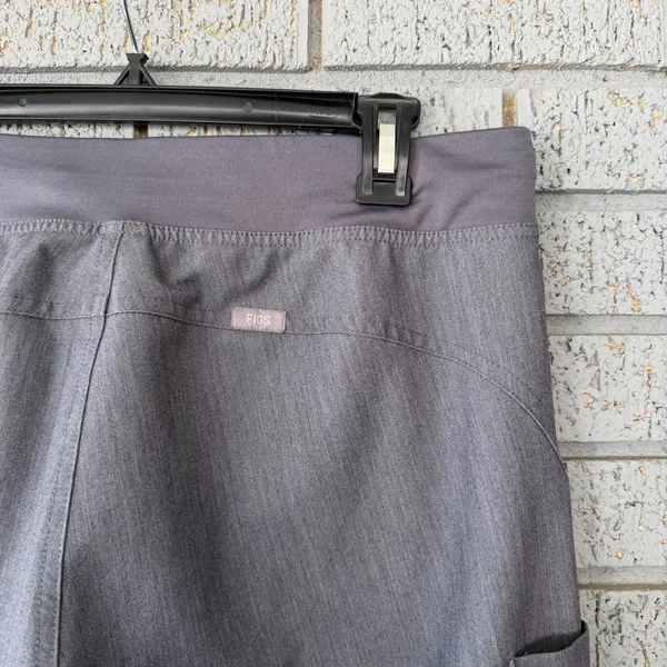 Figs Kade Cargo Scrub Pants Graphite Grey Size Medium Petite - Image 5