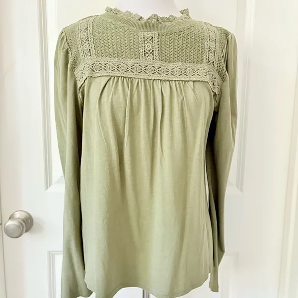 LOFT Olive Green Ruffle Lace Neck Top NWT Small - Image 2