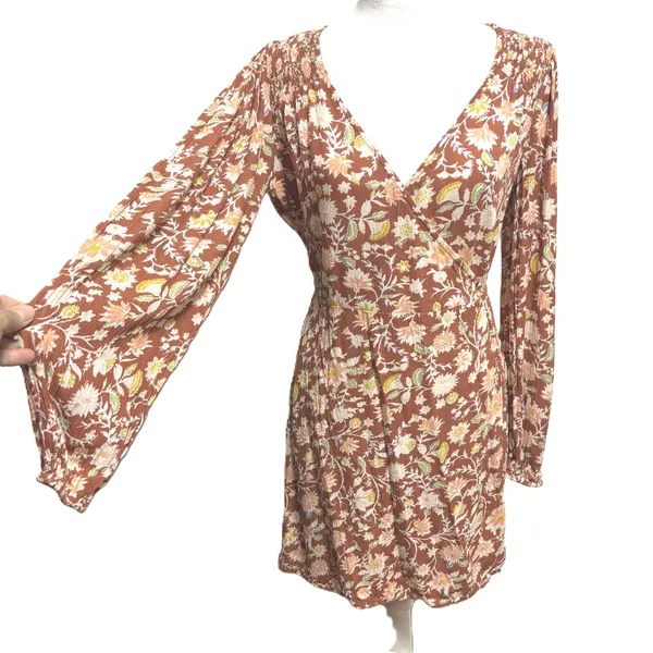 Billabong Wrap Dress Red Clay Crinkle Floral Blouson Sleeve Boho Cottage Party M - Image 2