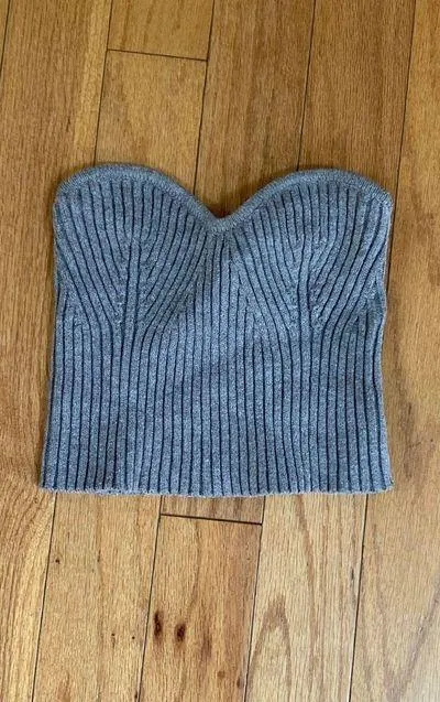 Isabelle’s Cabinet sweater shrug and tube top - Image 3