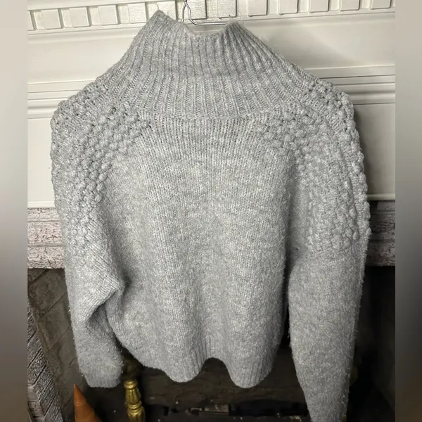 Free People Gray Textured Bobble Knit Mock Neck Sweater Size Medium Cozy - Image 2