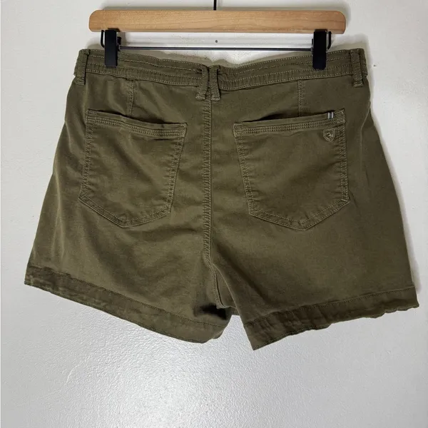 Kuhl Green‎ Chino Shorts Size 10 - Image 2