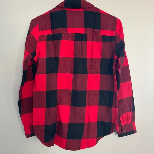 Old Navy Shirt Women's Extra Small Classic Fit Red Buffalo Plaid Flannel - Image 2