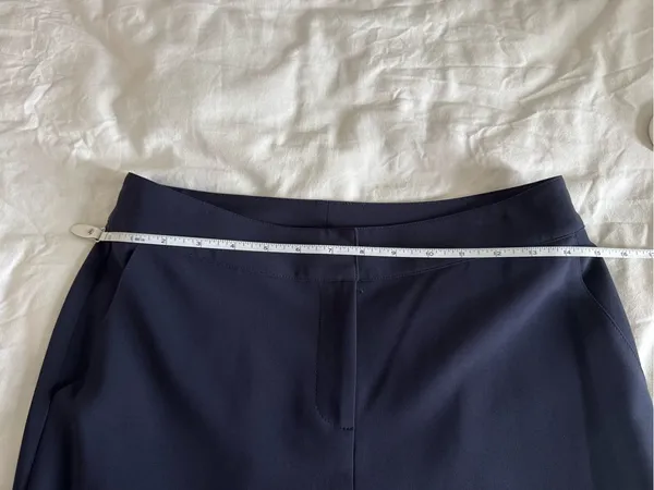 St. John’s Women’s Classic Navy Straight Leg Dress Pants Work US 4 business chic - Image 10