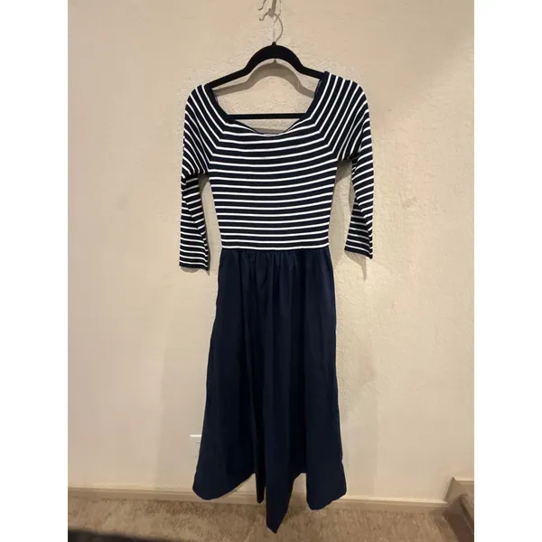 Tuckernuck Clea Dress Size Medium - Image 9