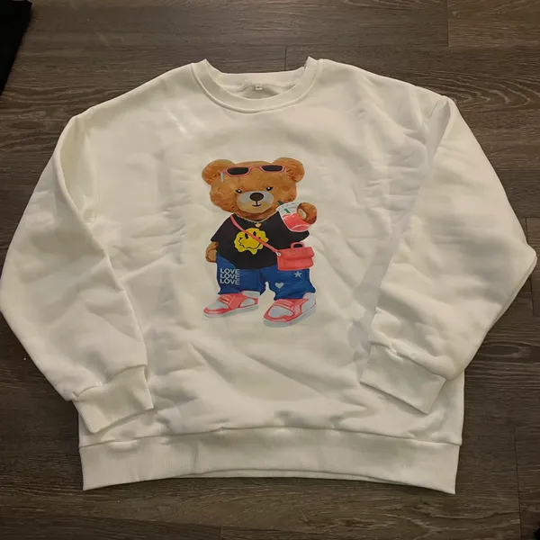 Boutique New White Bear Printing Fleece Sweatshirt. Size Large - Image 2