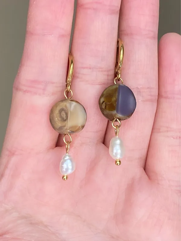 Handmade unique retro vintage fairy boho style dangle earrings w/ quality Czech glass beads💜 - Image 8