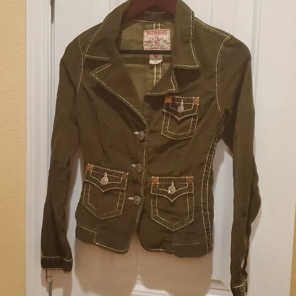 True Religion Women’s Olive corduroy jacket size S - Image 2