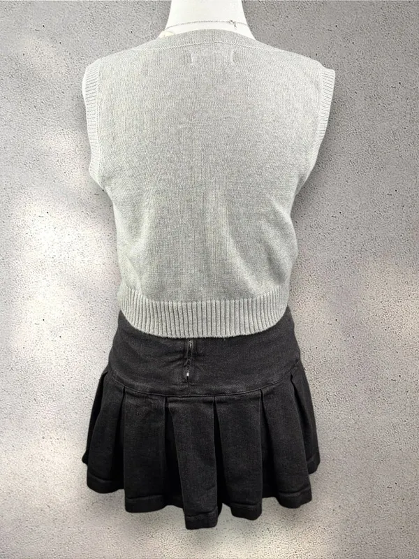 NWT Aeropostale Argyle Sweater Vest Women’s XS Pink & Gray Knit Preppy Academia - Image 2