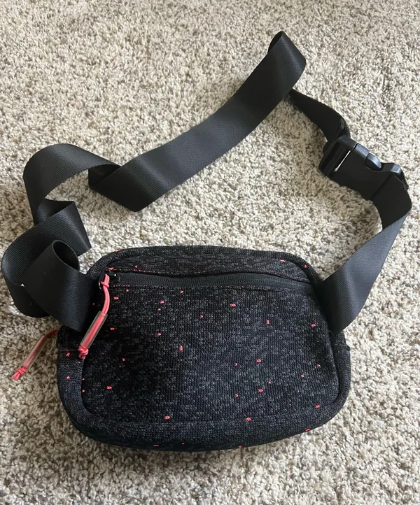 Zyia Active Belt Bag - Image 2