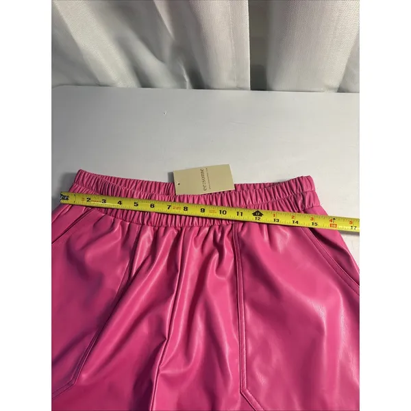 NWT ee:some Faux‎ Leather High Waisted Shorts Hot Pink Elastic Waist Size Large - Image 6