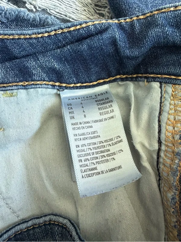 American Eagle Super Stretch Women's Distressed Blue Jeans - Image 5