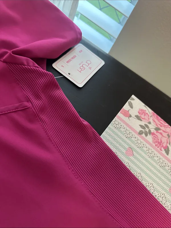 Ladies Scrub Top in festival fuchsia Sz L by Crush NWT - Image 3