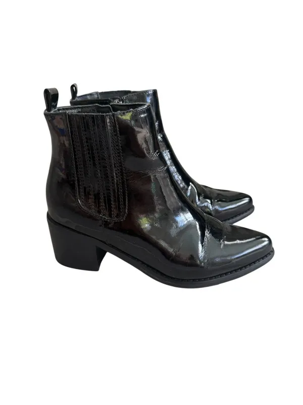 BLONDO Waterproof Black Patent Rain Boots Size 6 - Image 4