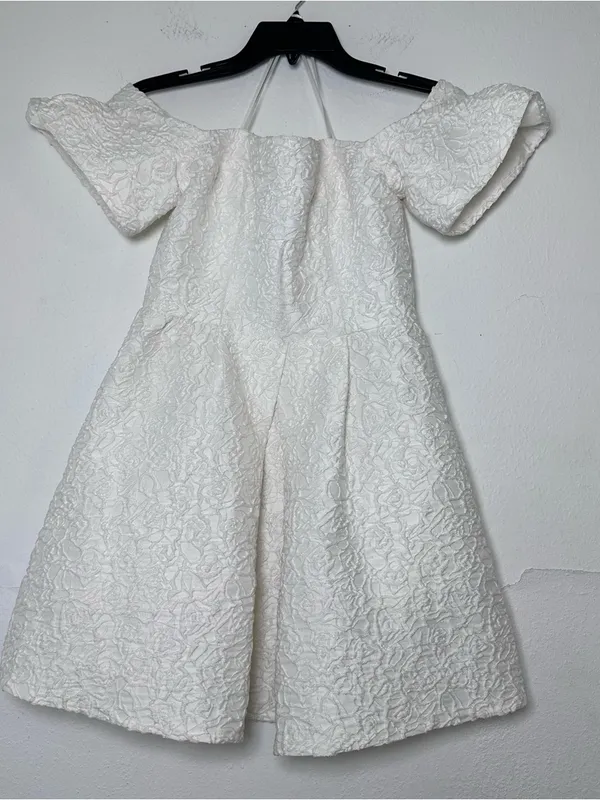 Luxxel White Off-Shoulder Textured Floral Scarlet Jacauard Dress With Pockets M - Image 2