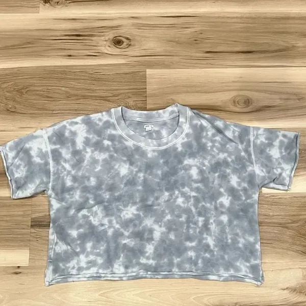 Aerie Sunset Blue and White Cropped Short Sleeve Shirt Women’s Small - Image 6