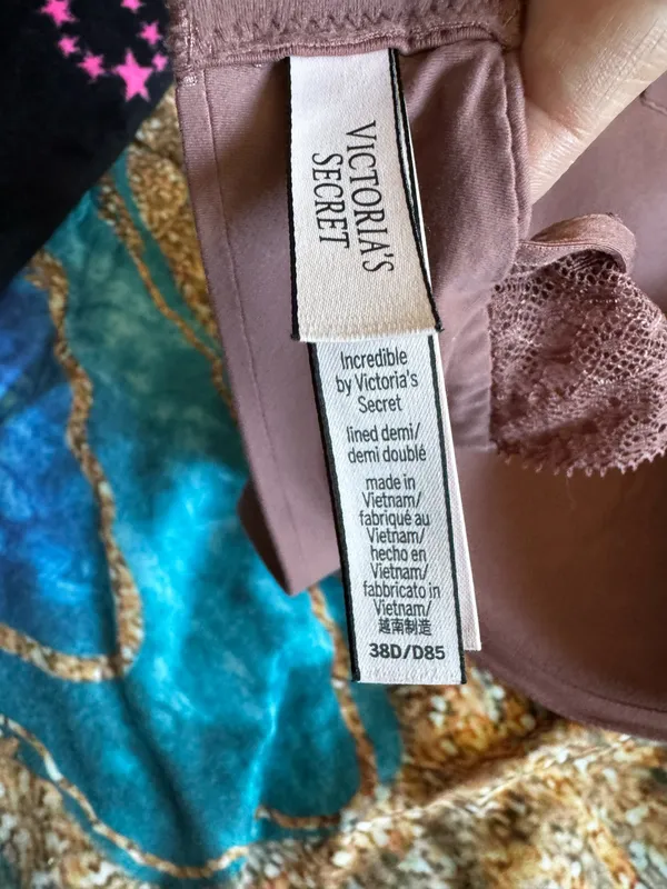 Victorias Secret bra - Image 2