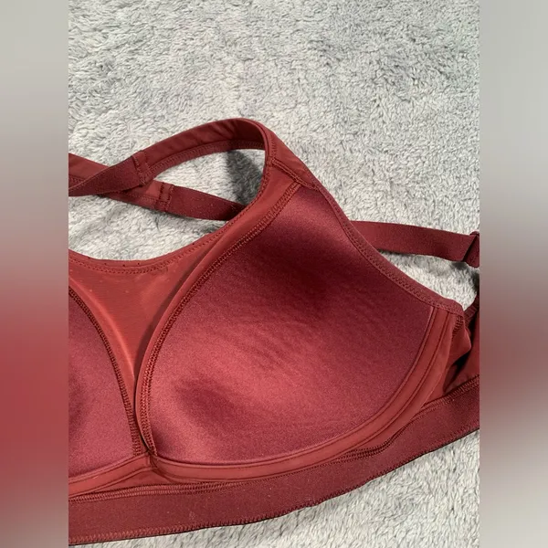 Lululemon sports bra red - Image 13