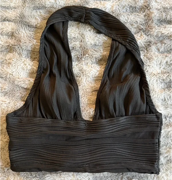 Shein Halter Crop Top - Black XS - Image 2
