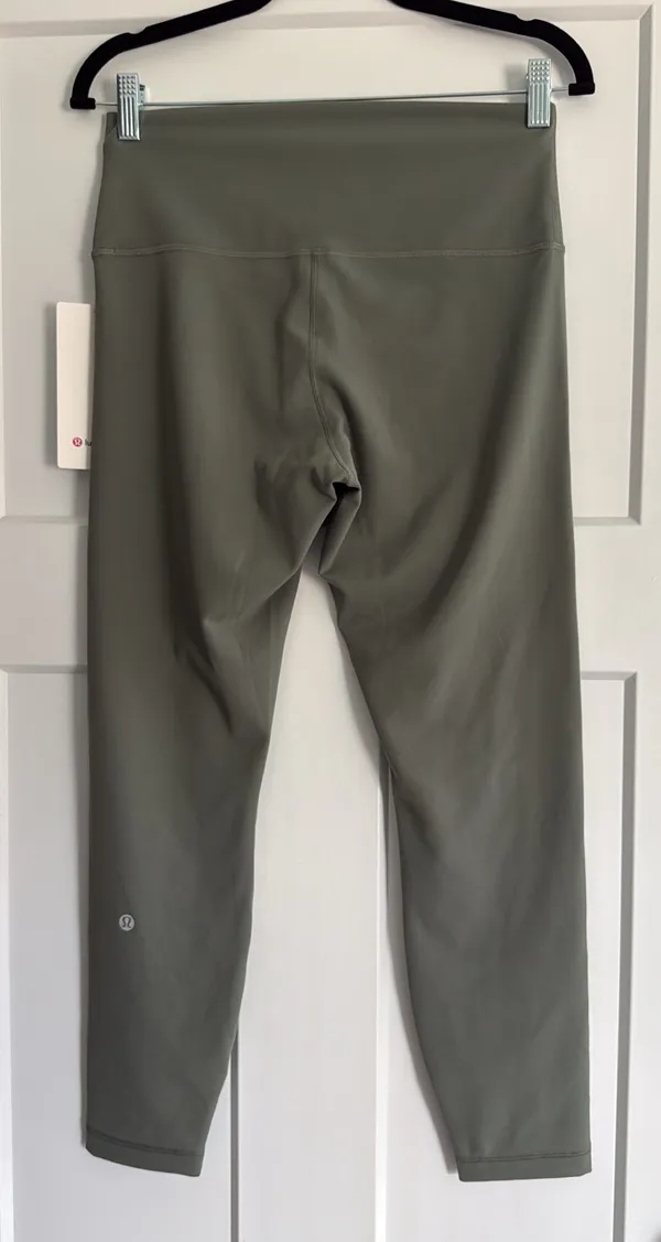 Lululemon Size 10 Wunder Train No Line HR 25” Leggings - Image 4