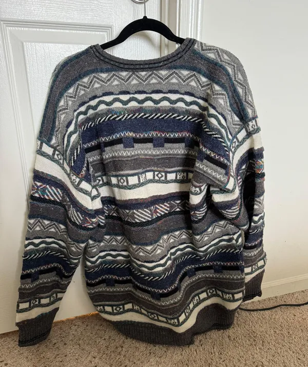 Alfani Vintage Sweater - Image 4