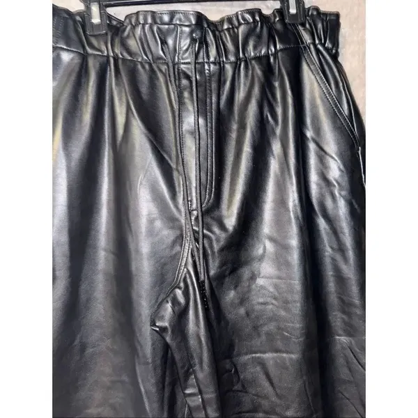 Abercrombie & Fitch Black Pleather Pull On Taper Pants Size XL (W36) #765 - Image 4
