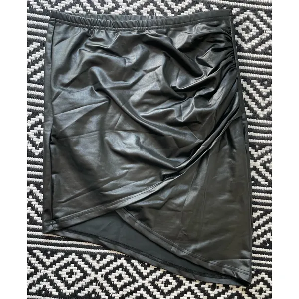 SheIn Bae High Waist Ruched Wrao Hem Skirt NWT! - Image 11