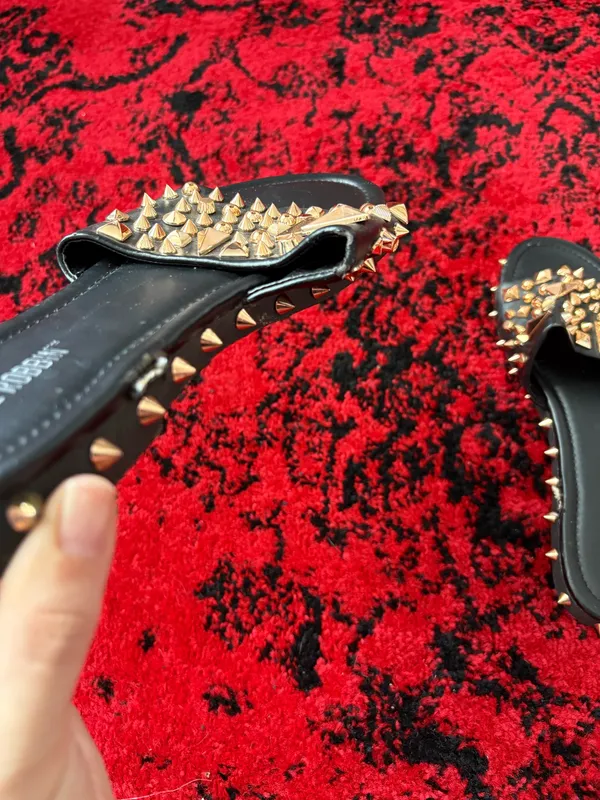 Cape Robbin black and gold Spiked slides - Image 3
