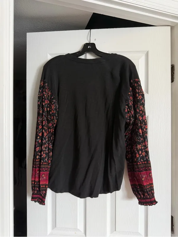 Knox Rose Long Sleeve Henley Tee - Image 3