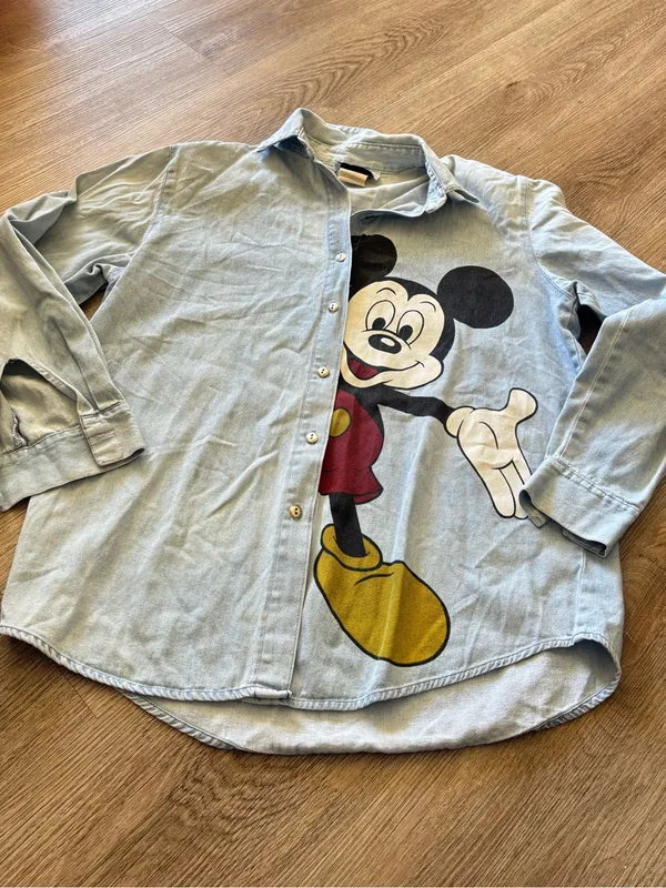 Vintage Disney Button Up Top - Image 3