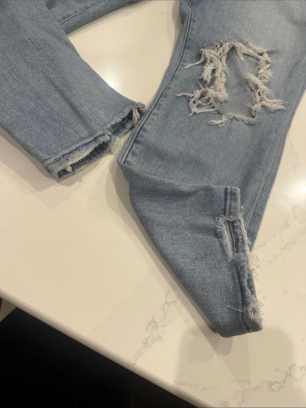 Abercrombie & Fitch The Super Skinny Ankle High Rise size 12 / 31 distressed - Image 3