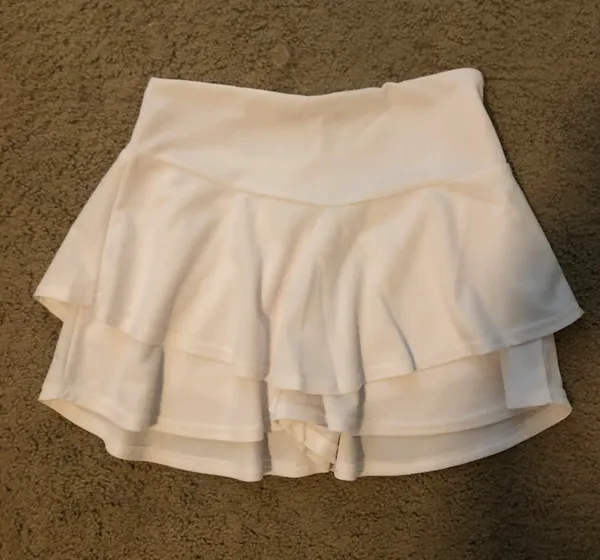 Boohoo White Ruffle Skort - Image 4