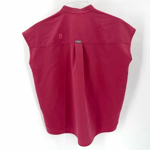 FIGS Technical Collection Rafaela Oversized Scrub Short Sleeve Pocket Top - Image 6