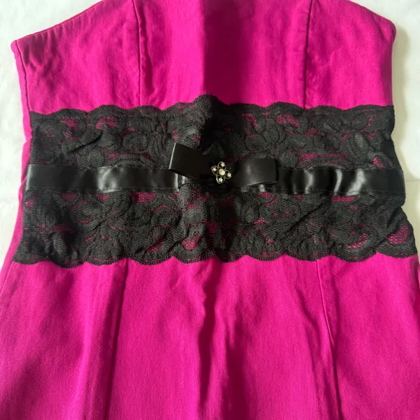 💖 HOT PINK NO-WIRE CORSET TOP 💖 Y2K Barbiecore | Lace + Diamanté Detail | Comfy Snatched Fit - Image 2