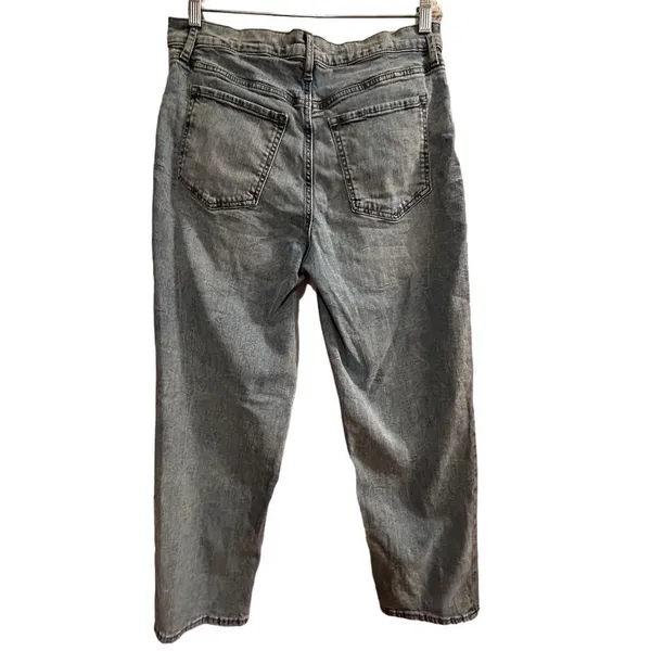 Banana Republic Women's High-Rise Straight Jeans Size 12 Blue‎ Light Wash - Image 7