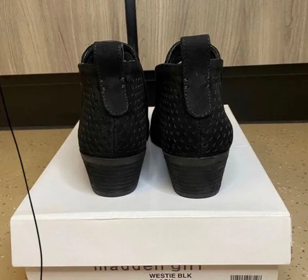 Ankle Boots - Image 4