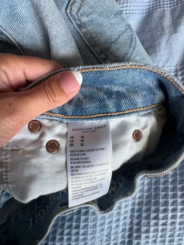 American Eagle Shorts - Image 4