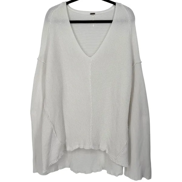 Free People La Brea Oversized V-Neck Chunky Long Sleeve Knit Sweater Size Medium - Image 4