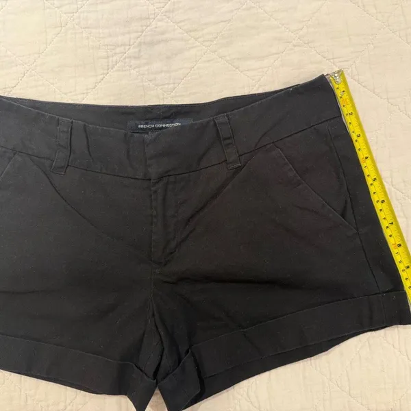 FRENCH CONNECTION Black 100% Cotton Cuffed Chino Shorts 3” Pockets Size 4 - Image 9