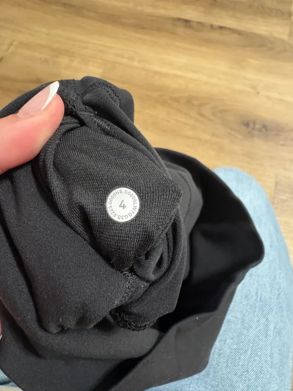 Lululemon Align Short *6" - Image 3