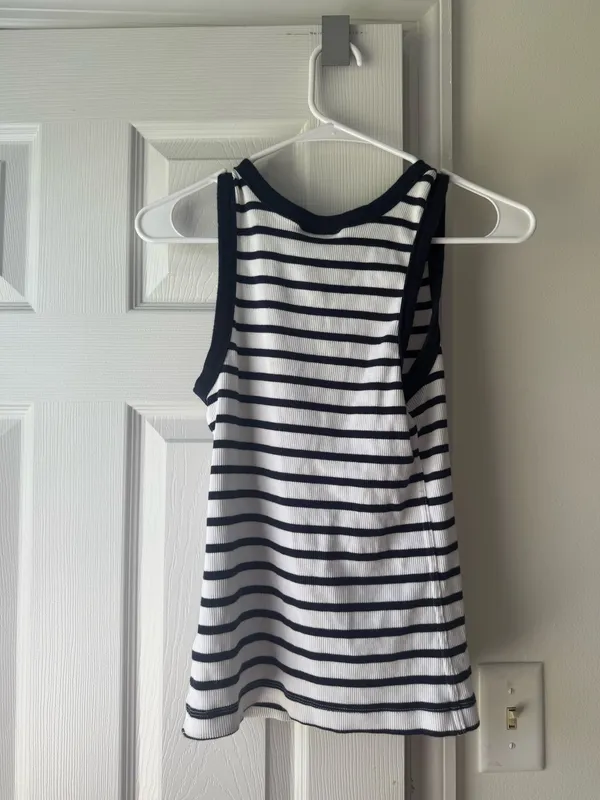 Universal Threads Top Tank Striped - Image 3