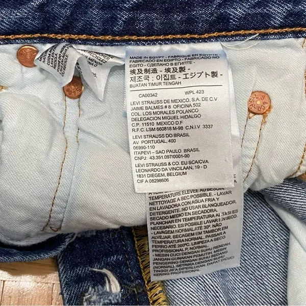 LEVI’S 501 Button Fly Denim Cut-off Shorts Size 34 - Image 10