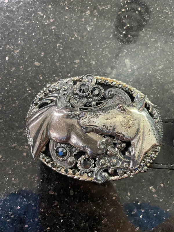 Western Black Leather Belt With Buckle Featuring Two Kissing Horse Heads - Image 4