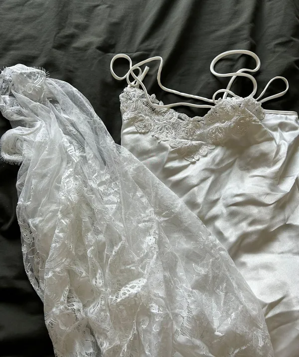 Sheer Robe Set Size M - Image 3
