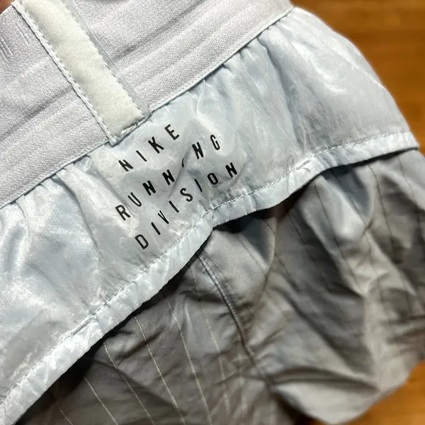 Nike Running Division Mid Rise Brief-Lined Shorts Womens Size Small Light Blue - Image 7