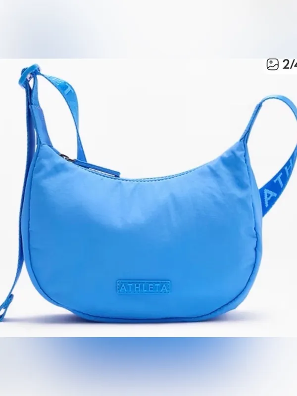 Athleta All About Mini Crescent Bag Blue Like new! - Image 6