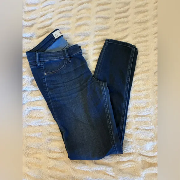 Women’s Hollister Indigo Blue Jeans Size 9R (W 29 L 29) - Image 4